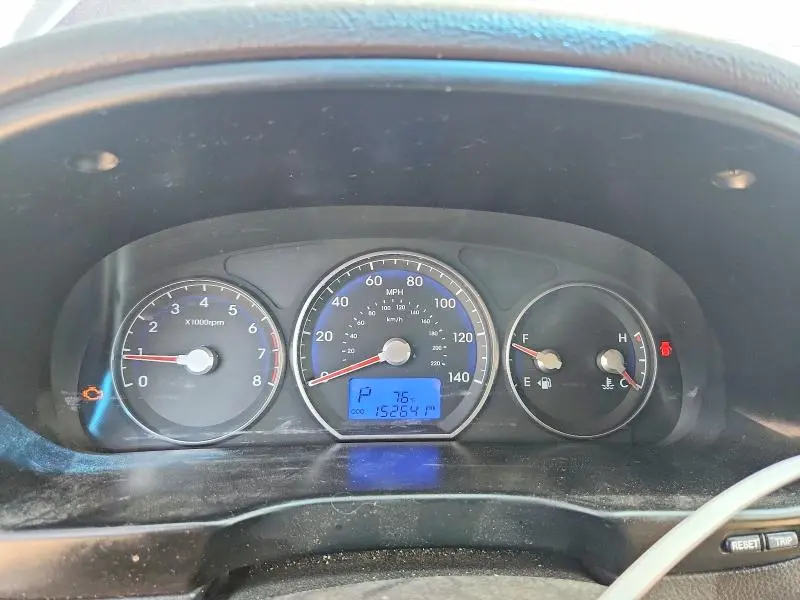 2010 HYUNDAI SANTA FE GLS  