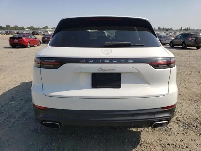 2019 PORSCHE CAYENNE   