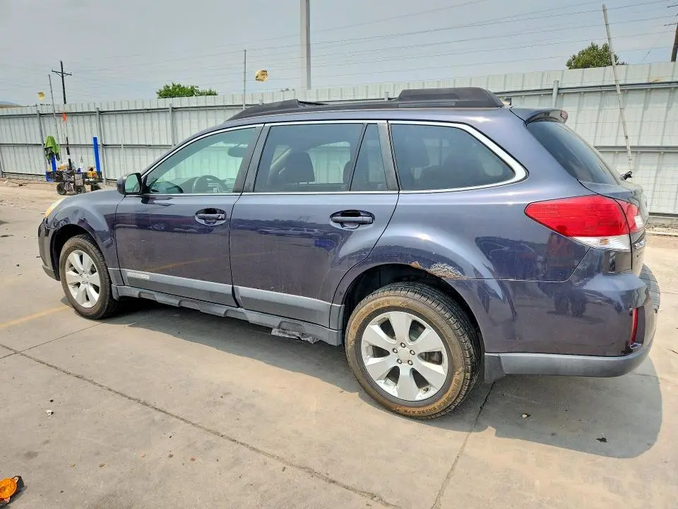 2011 SUBARU OUTBACK 2.5I LIMITED  