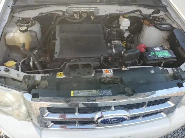 2011 FORD ESCAPE XLT  