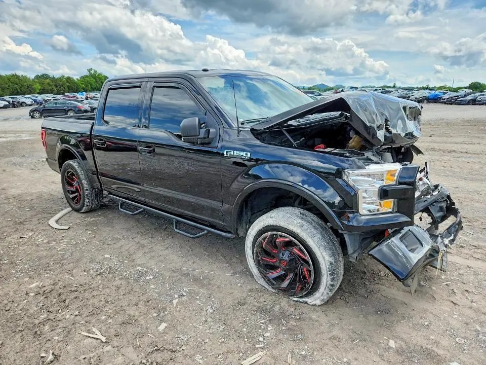 2017 FORD F150 SUPERCREW  