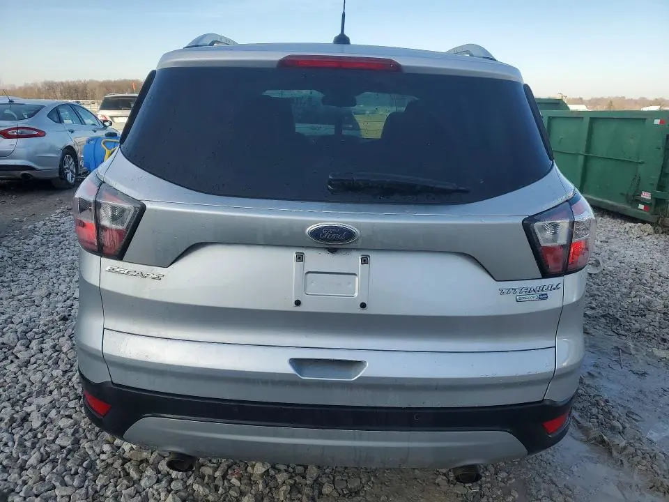 2017 FORD ESCAPE TITANIUM  