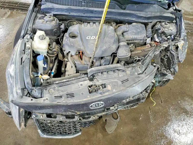2011 KIA OPTIMA LX  