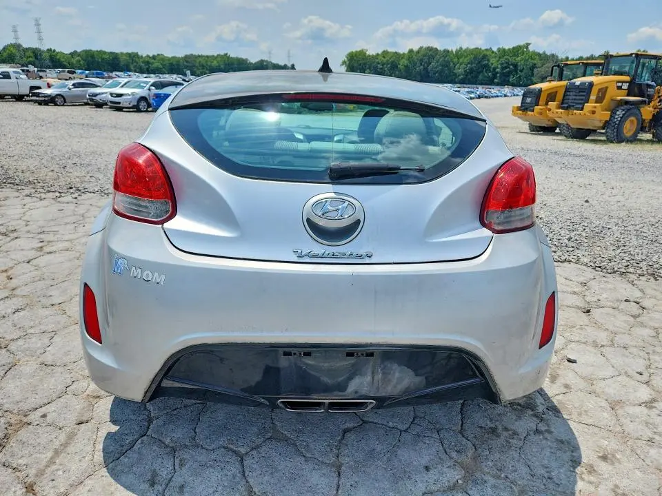 2012 HYUNDAI VELOSTER BASE  