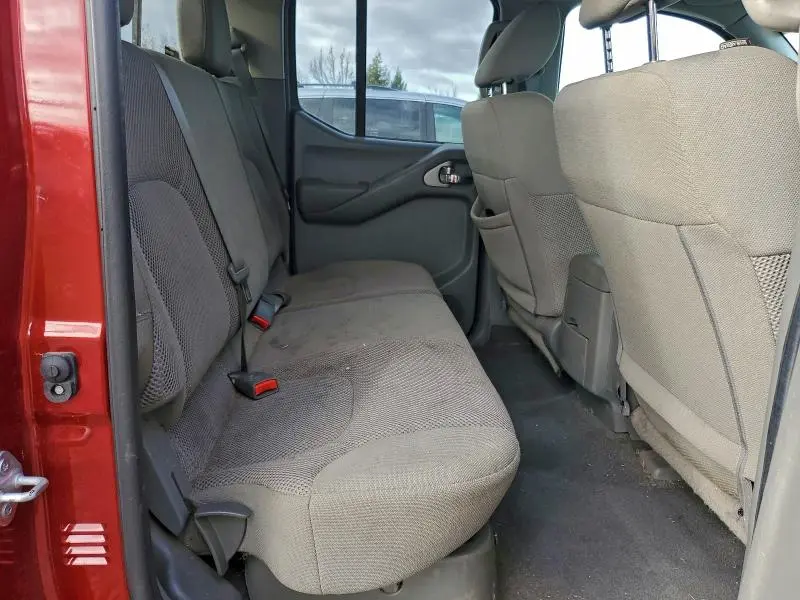 2021 NISSAN FRONTIER S  