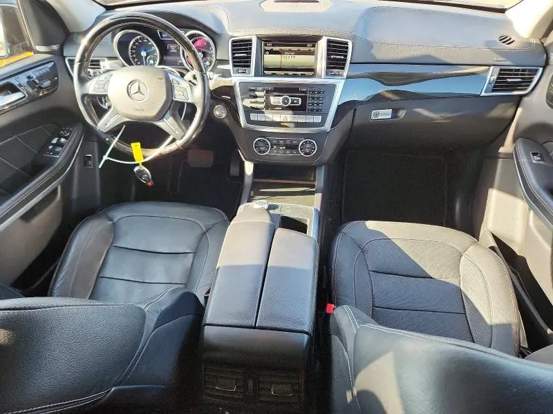 2015 MERCEDES-BENZ GL 550 4MATIC  
