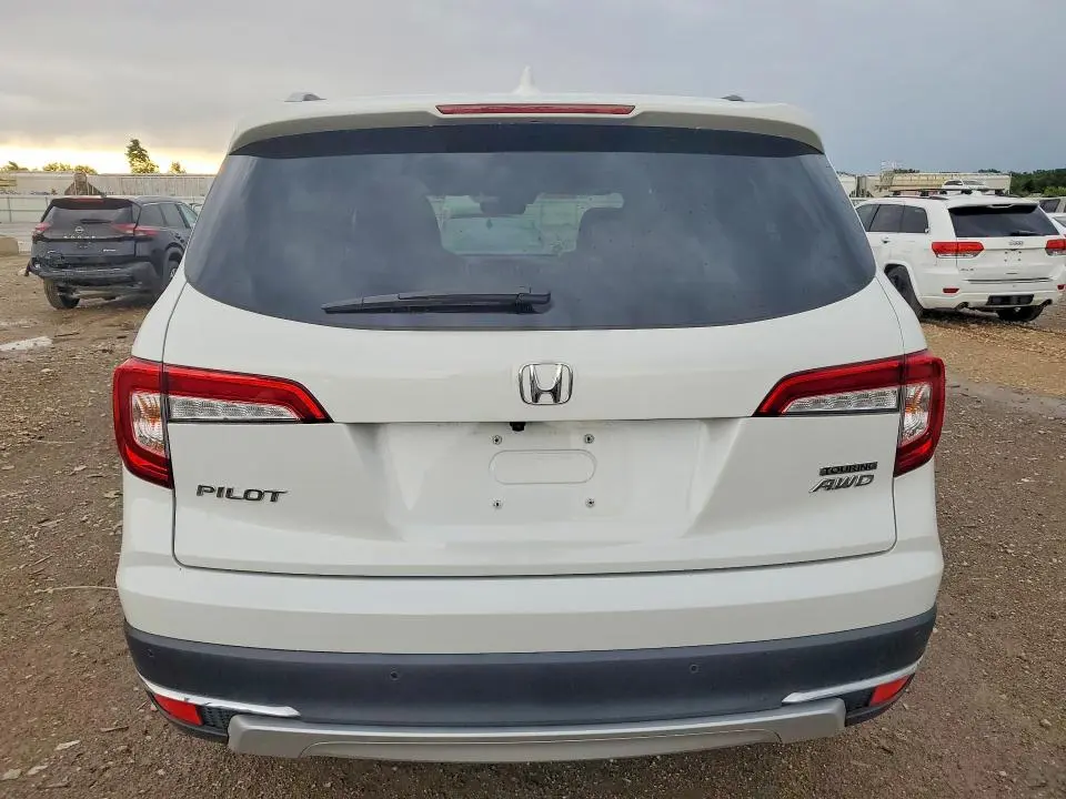 2021 HONDA PILOT TOURING  