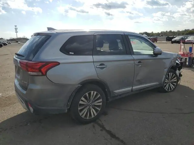 2019 MITSUBISHI OUTLANDER SE  