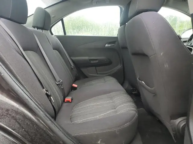 2015 CHEVROLET SONIC LT  