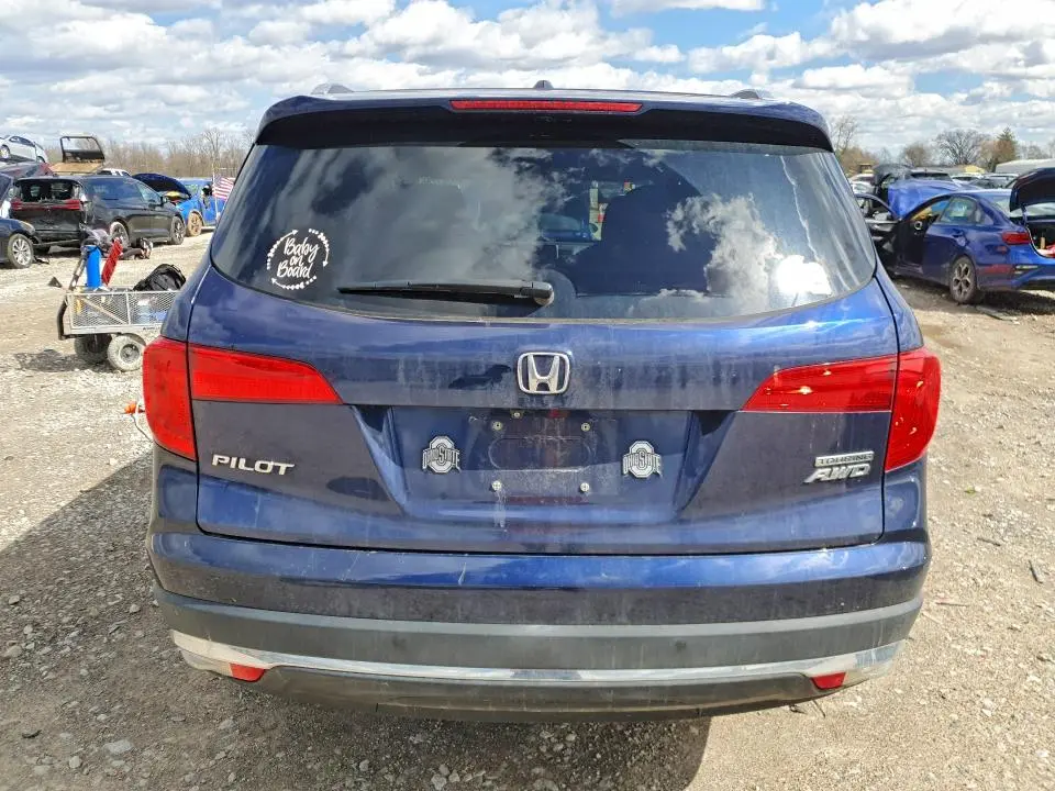 2016 HONDA PILOT TOURING  