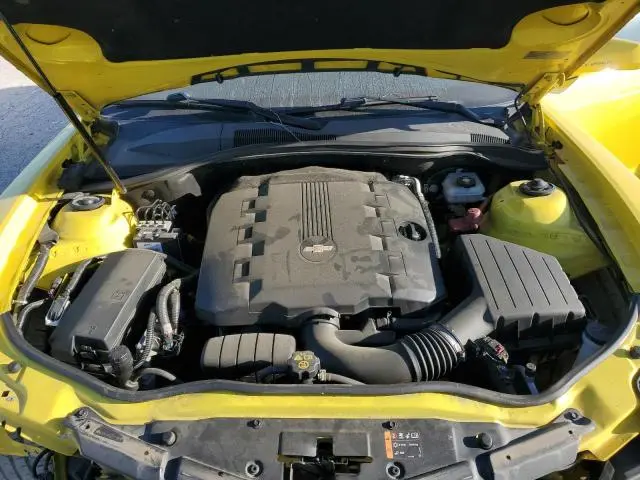 2015 CHEVROLET CAMARO LS  