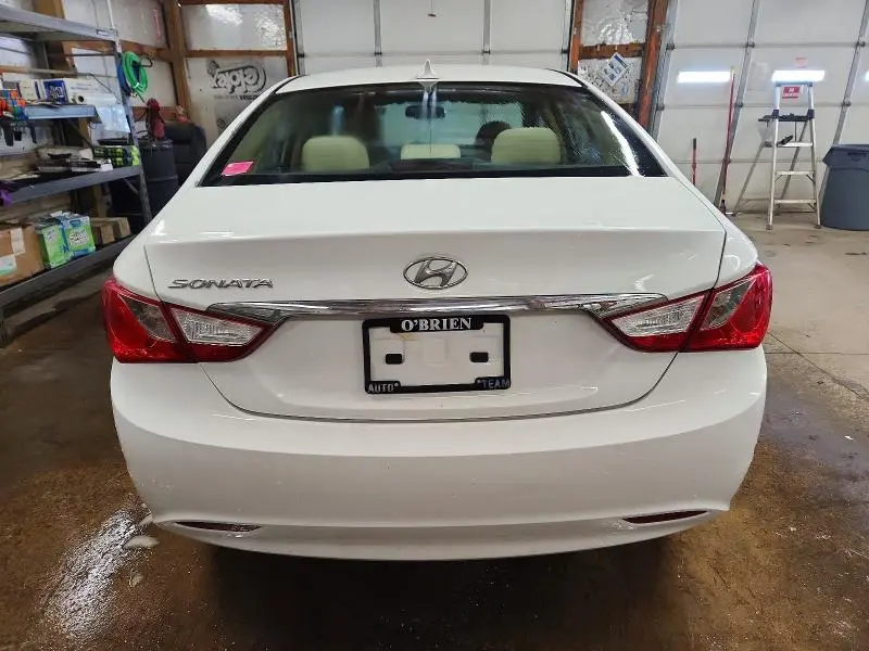 2013 HYUNDAI SONATA GLS  