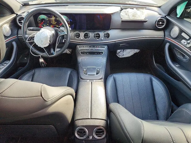 2022 MERCEDES-BENZ E 350  