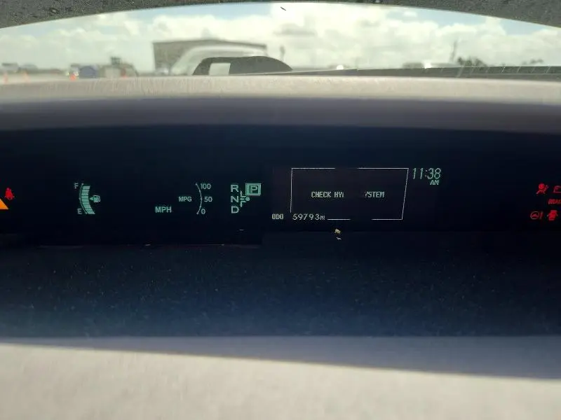 2010 TOYOTA PRIUS III  
