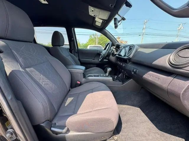 2017 TOYOTA TACOMA DOUBLE CAB  