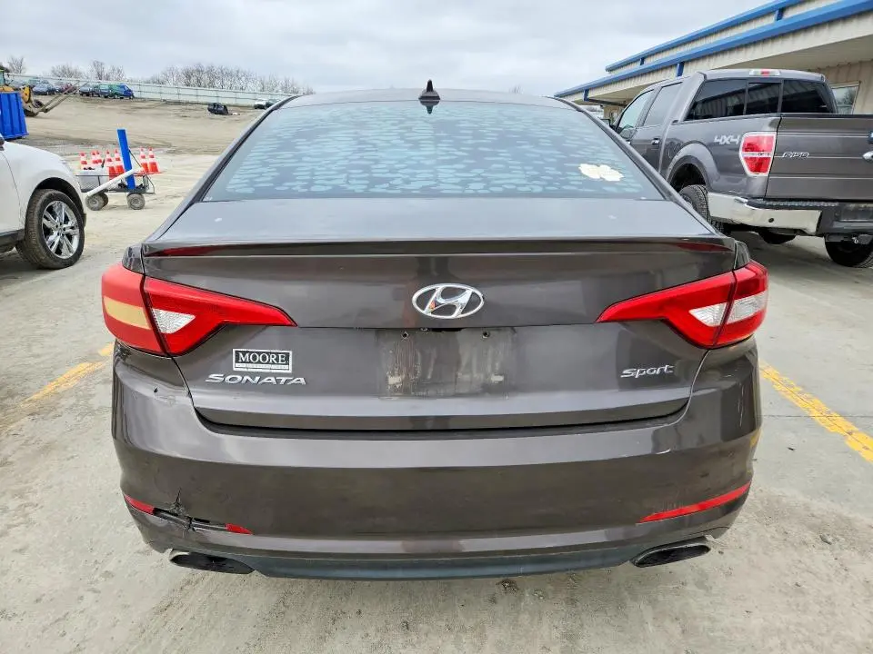 2016 HYUNDAI SONATA SPORT  