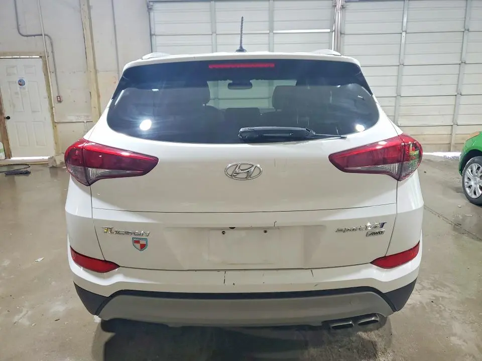 2017 HYUNDAI TUCSON SPORT  