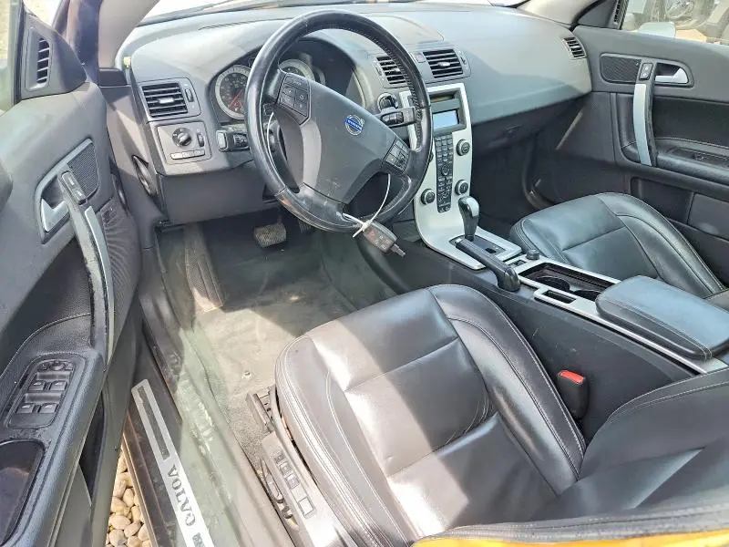 2012 VOLVO C70 T5  