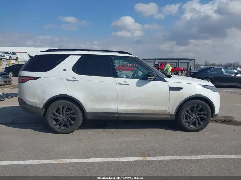2019 LAND ROVER DISCOVERY HSE LUXURY