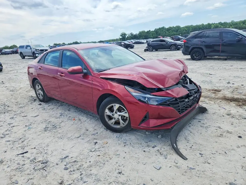 2023 HYUNDAI ELANTRA SE  
