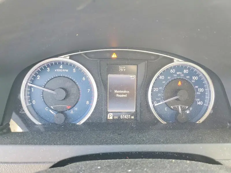 2015 TOYOTA CAMRY XLE V6  