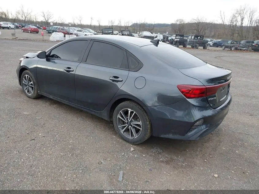2024 KIA FORTE LXS