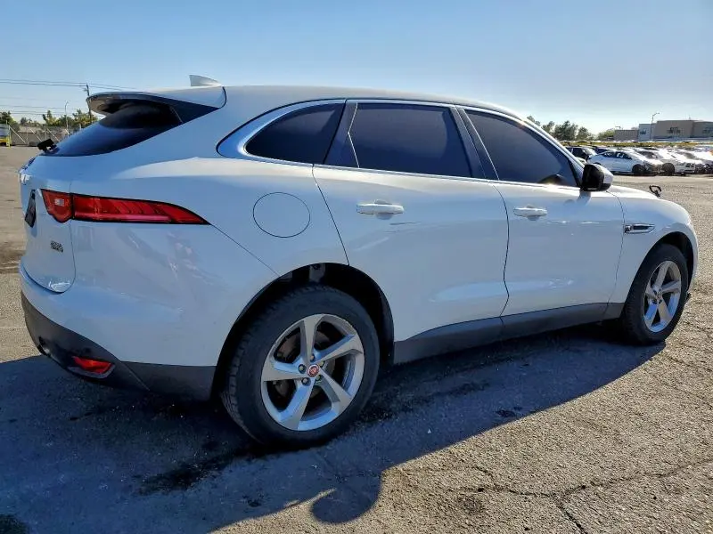 2019 JAGUAR F-PACE   