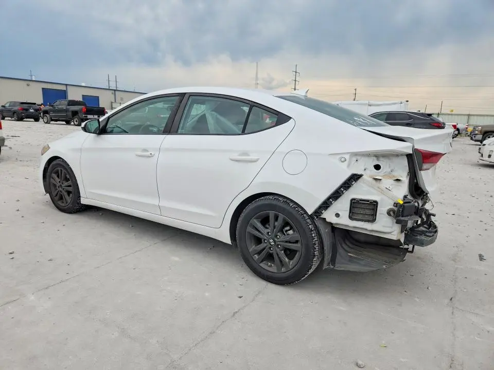 2018 HYUNDAI ELANTRA SEL  