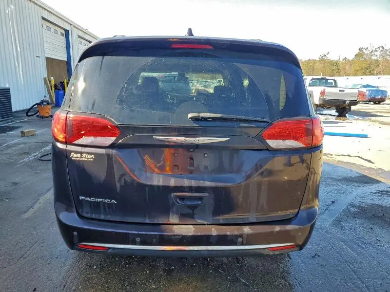 2017 CHRYSLER PACIFICA TOURING L  