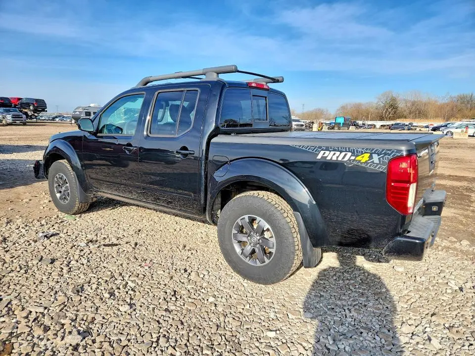 2017 NISSAN FRONTIER PRO-4X  
