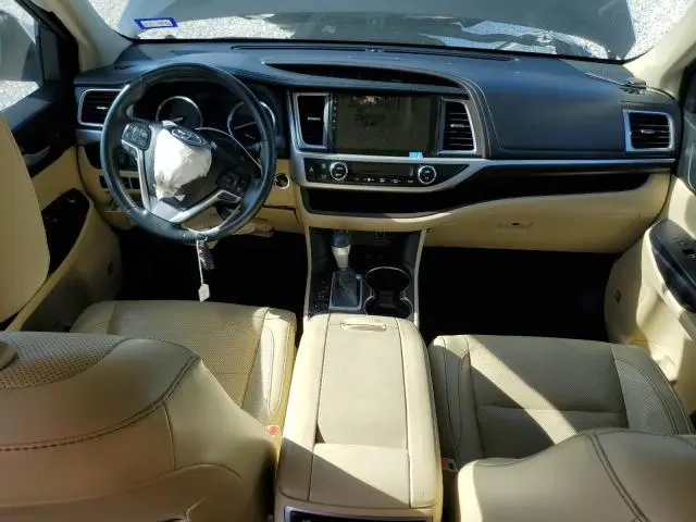 2016 TOYOTA HIGHLANDER LIMITED