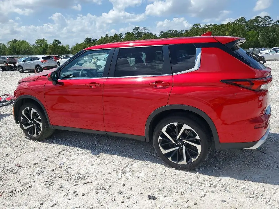 2024 MITSUBISHI OUTLANDER SE  