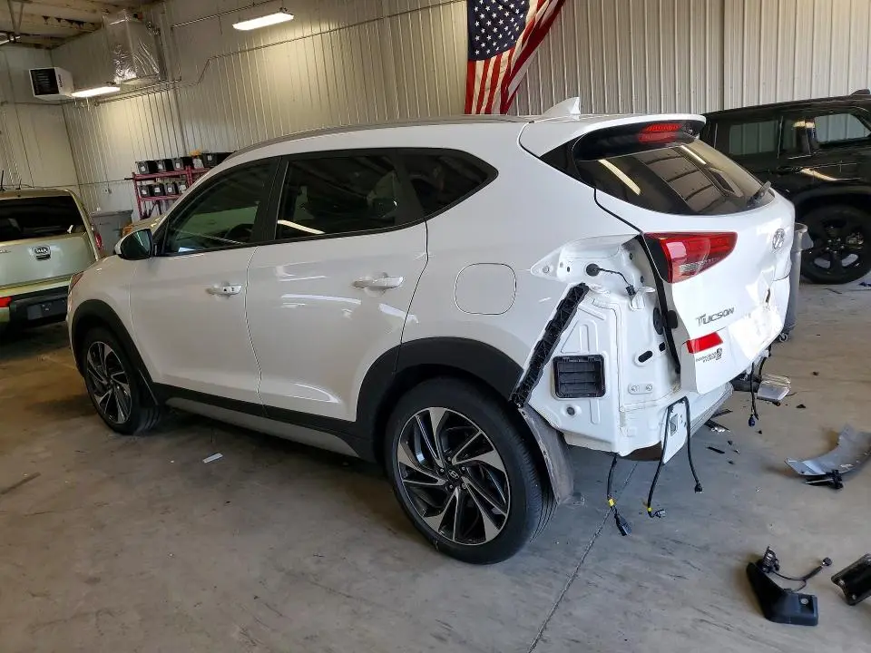 2020 HYUNDAI TUCSON SPORT  