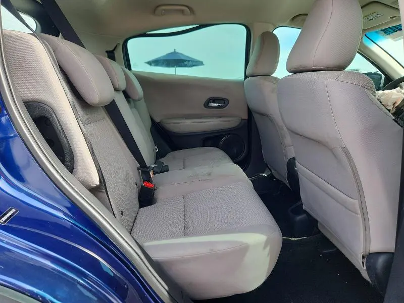2017 HONDA HR-V LX  