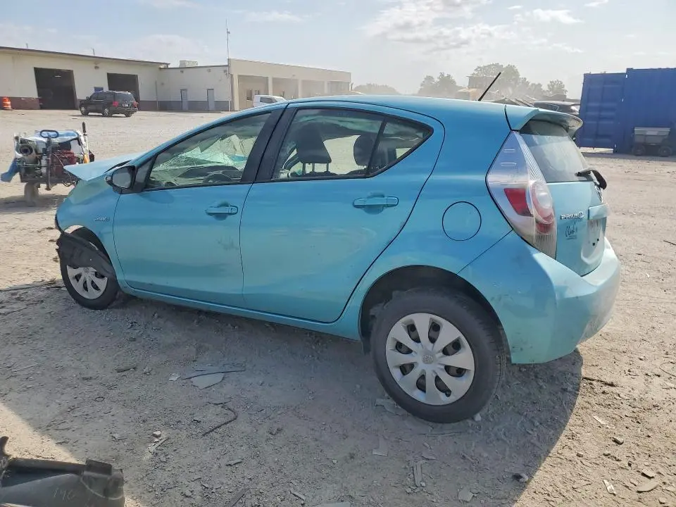 2014 TOYOTA PRIUS C TWO  