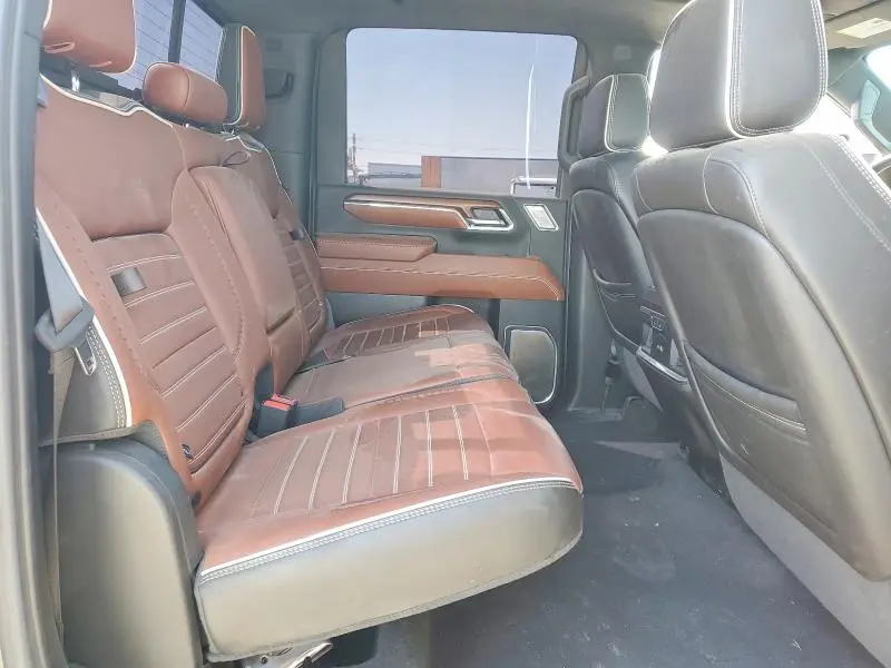 2024 GMC SIERRA K2500 DENALI  