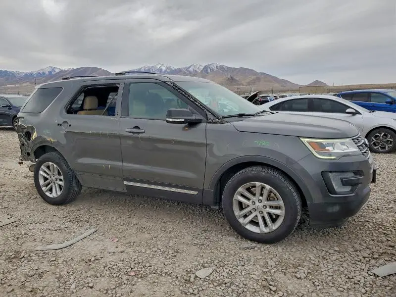 2016 FORD EXPLORER XLT  