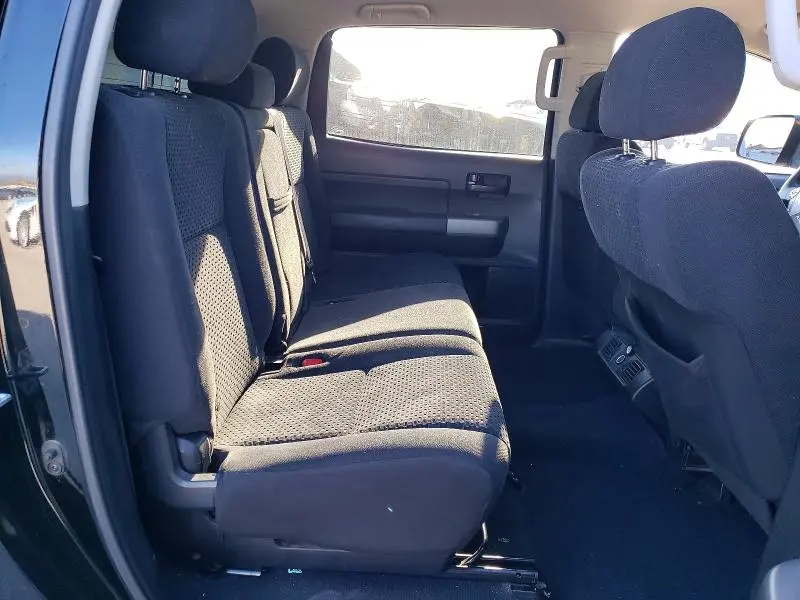 2012 TOYOTA TUNDRA CREWMAX SR5  