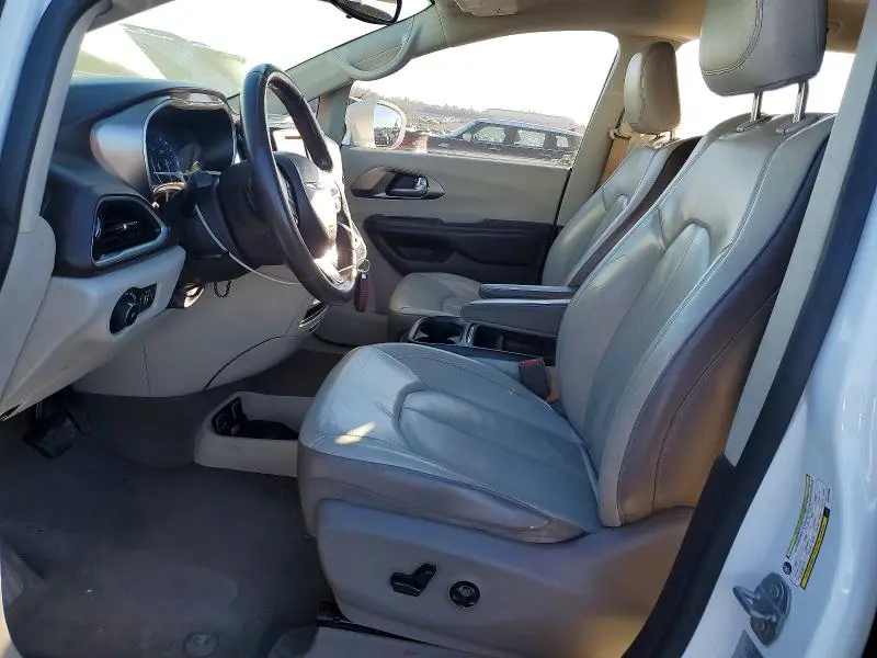 2017 CHRYSLER PACIFICA TOURING L  