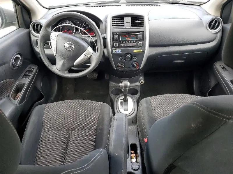 2017 NISSAN VERSA S  