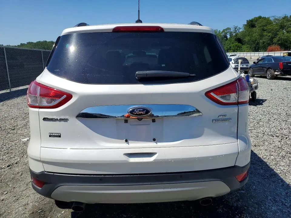 2015 FORD ESCAPE SE  