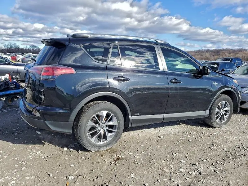 2018 TOYOTA RAV4 HV LE  