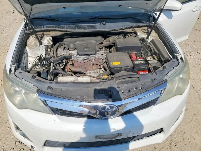 2014 TOYOTA CAMRY LE  
