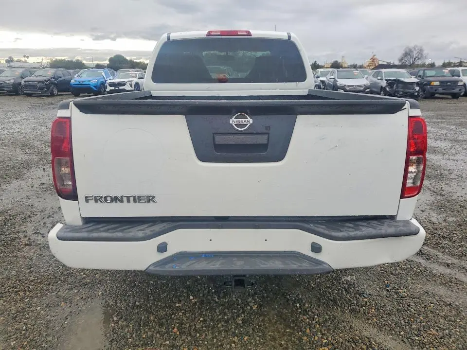 2019 NISSAN FRONTIER S  