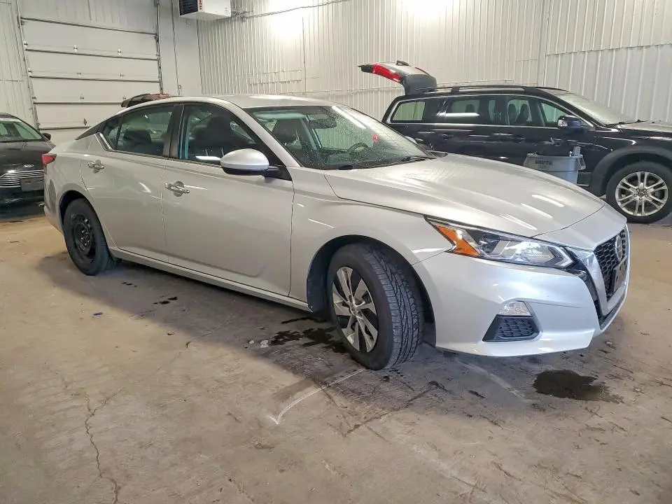 2020 NISSAN ALTIMA S  