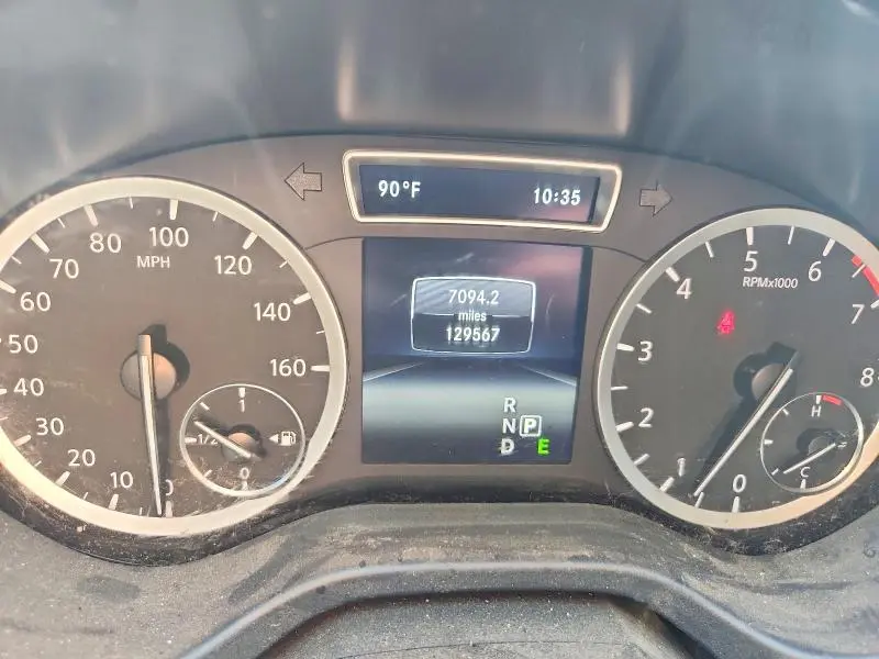 2017 INFINITI QX30 PREMIUM  