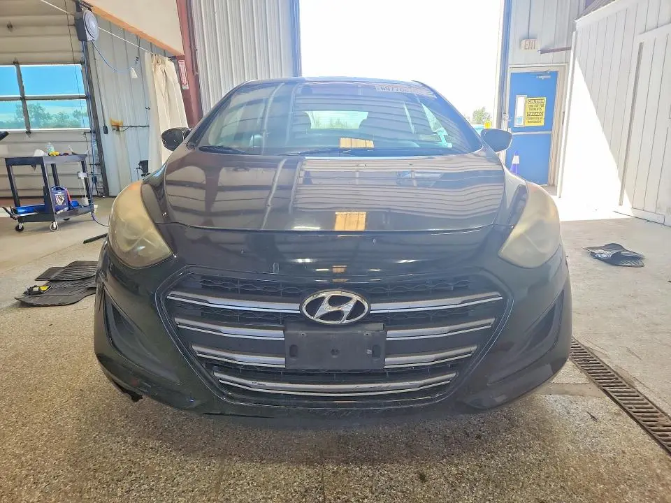 2016 HYUNDAI ELANTRA GT BASE  