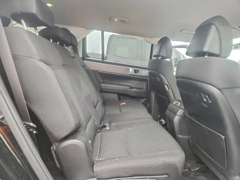 2025 HYUNDAI SANTA FE SE  