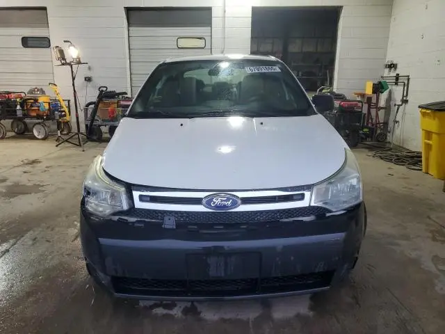 2011 FORD FOCUS SE  