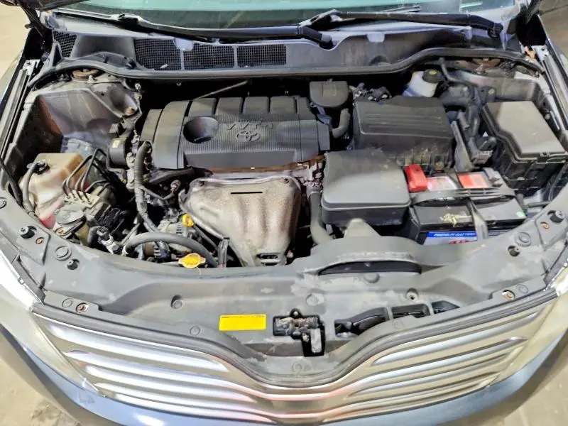 2012 TOYOTA VENZA LE  